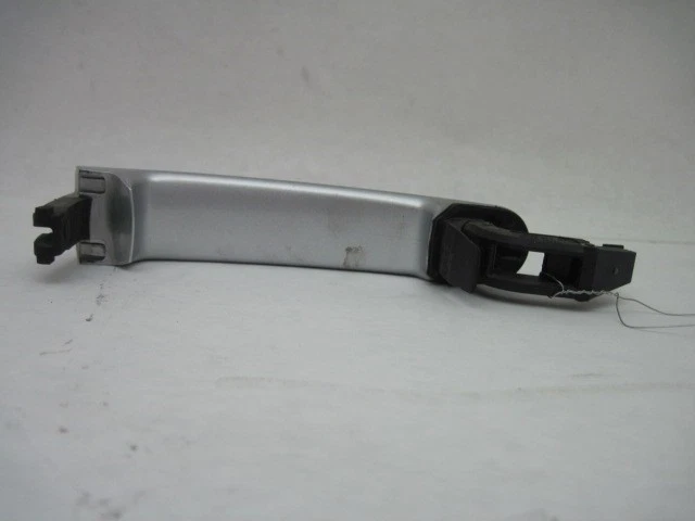 Used Front Exterior Door Handle fits: 2006 Volkswagen Rabbit paint to match fron Foto 2 de 4