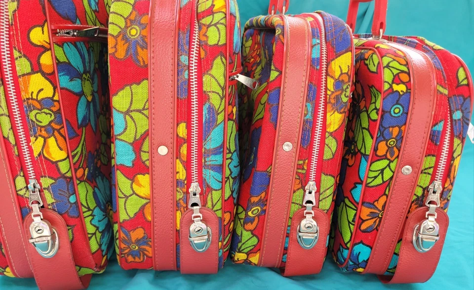 Juego de 4 maletas de lona retro hippie Japón Flower Power vintage años 60-70 equipaje Foto 4 de 4
