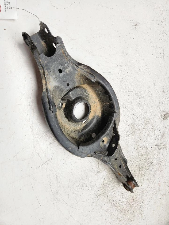 2013-2024 Mazda CX-5 Right Lower Control Arm Rear Spring Bucket OEM KD35-28-300 - Image 3 of 4