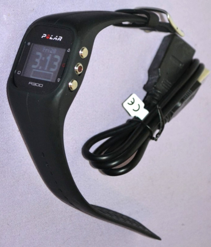 Polar A300 Fitness And Activity Tracker Black Watch W/Chargi