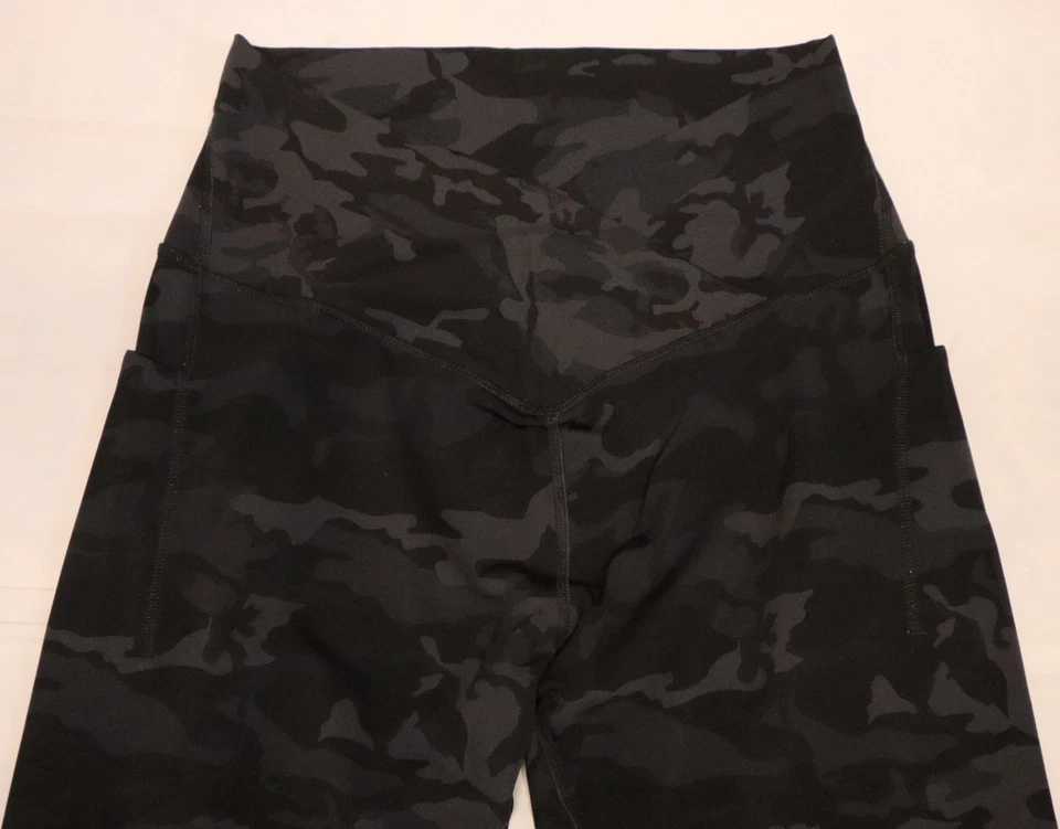 Womens crossed front high waist gray camo leggings size XL (25W x 25.5L) - Изображение 4 из 4