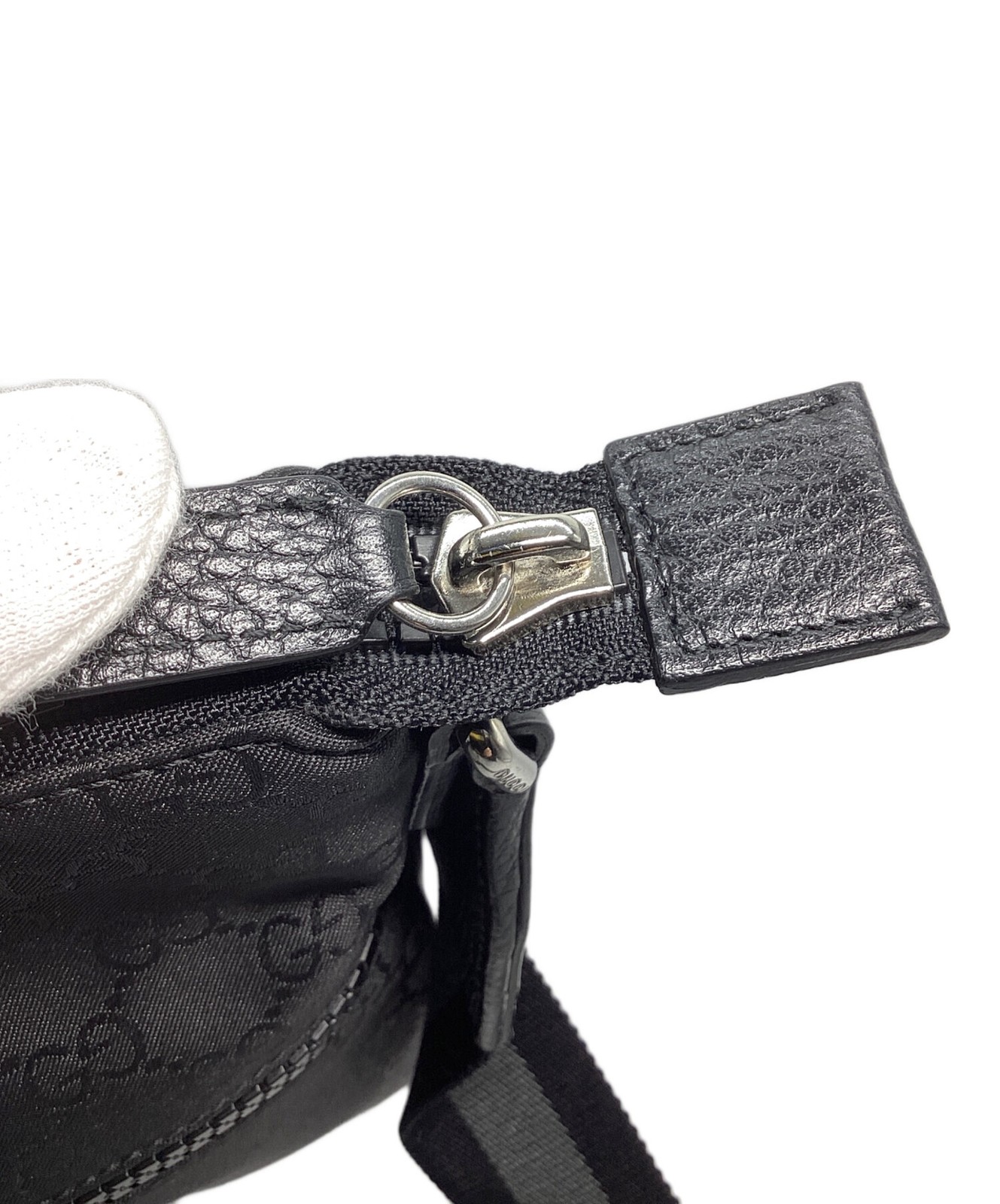 GUCCI GG Supreme Shoulder Bag Italy Coated Canvas Model 449184 SN2579 thumbnail 11