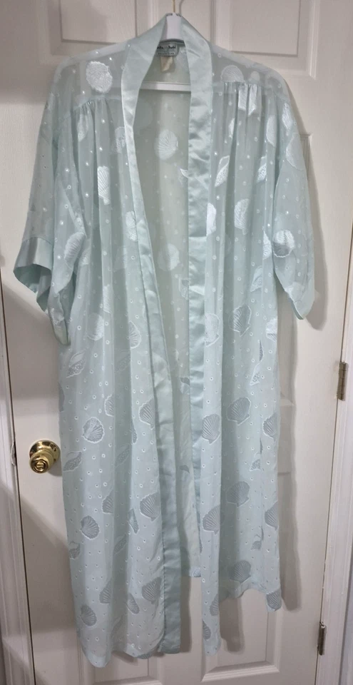 Bata de colección Delta Burke Collection azul conchas de gasa/satén talla 1X sin cinturón Foto 2 de 4