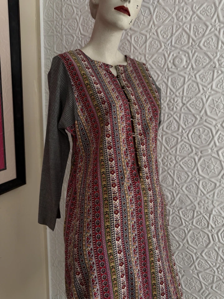 vintage caftan-Floral-Gingham-1960s Designer-Ruth Bekker-boho-Hippie-Rare-Print - Image 2 of 4