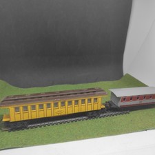 Triang Hornby R448 smoking car, tuxedo car + 1 various car. electric train