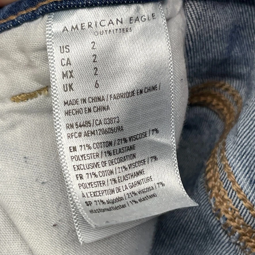 American Eagle Womens Denim Short Blue High Rise Straight Ripped Fray Size 2 - Image 4 of 4