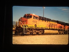 11714 VINTAGE Train Engine Photo 35mm Slide BNSF 6929 ES44C4 SAN BERNADINO CA