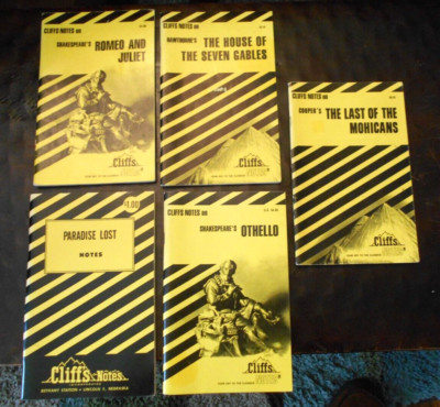 Cliffs Notes House 7 Gables ROMEO & JULIET Paradise Lost OTHELLO Last Mohicans
