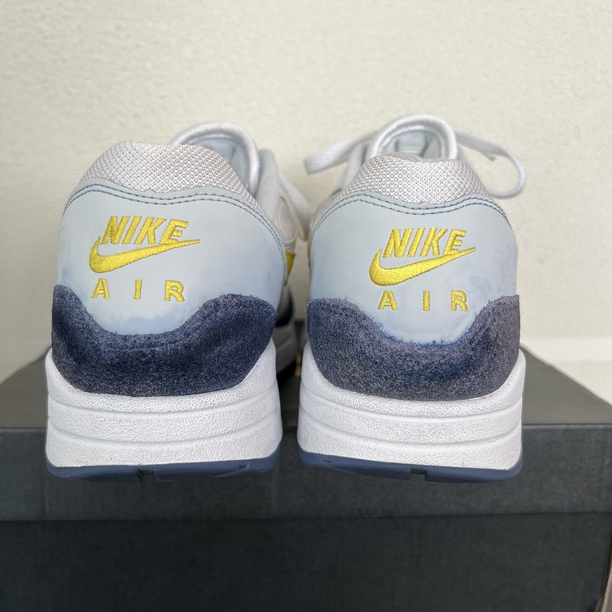 Nike Air Max 1 Blue Recall White Tour Yellow Mens Shoe  display picture 2