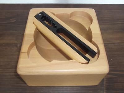 STYLISCHER NUSSKNACKER MIT HOLZSCHALE VON BODUM DÄNISCHES DESIGN #7551