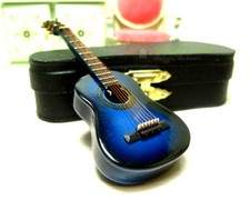 1:12 Mini Acoustic Guitar Miniature Musical Instrument Dollhouse Toy Case Blue