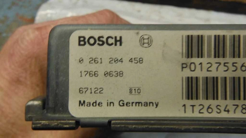 98 VOLVO S70 ENGINE ECM 106194 - Image 2 of 4