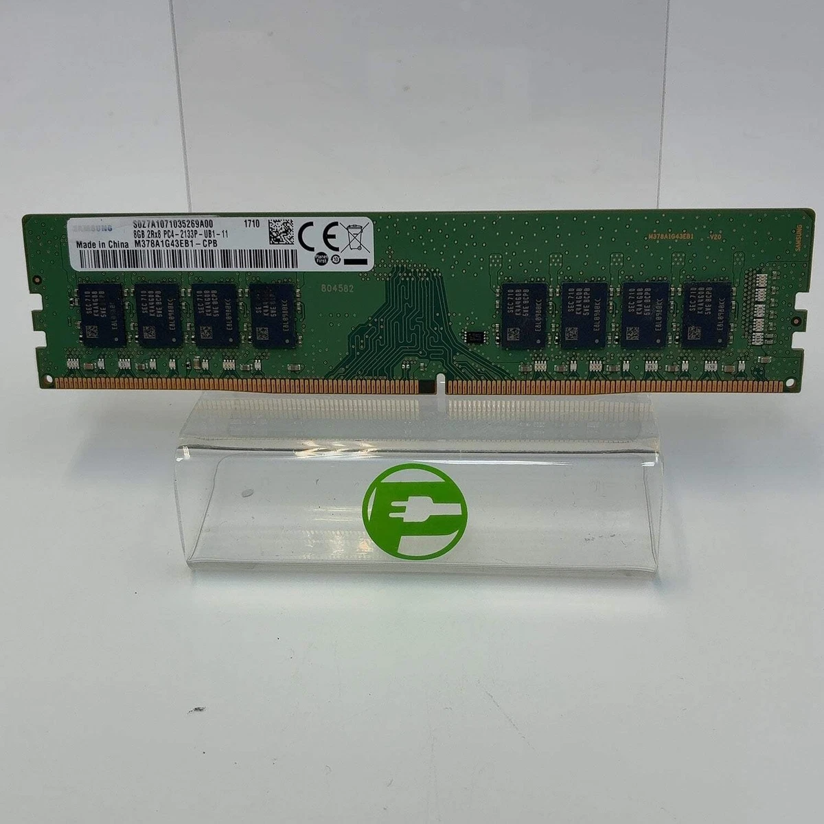 Samsung PC4-17000 (DDR4-2133) Bus Speed Computer RAM 8 GB Capacity