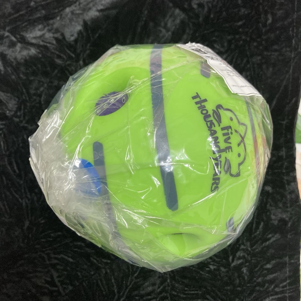 Wobble Wag 5.51” LG Giggle Ball Roll Shake Me Juguete Exterior Duradero Vinilo Duro Foto 4 de 4