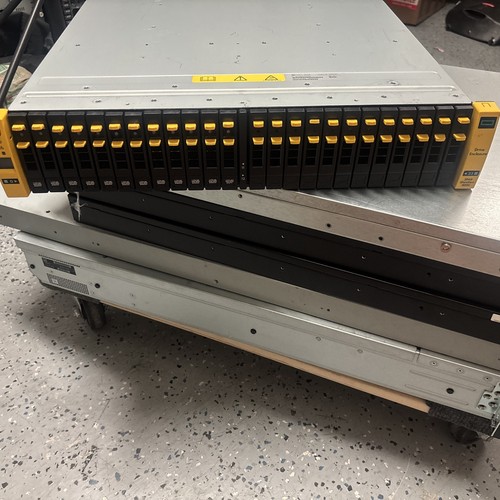 HP 3PAR StoreServ 8000 2U 24 Bay Storage Array QR490-63007 756484-001 ...