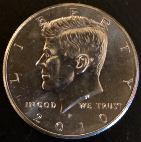 JFK HALF DOLLAR - 2010 P - VERY LOW MINTAGE - NIFC - UNC - FREE SHIPPING