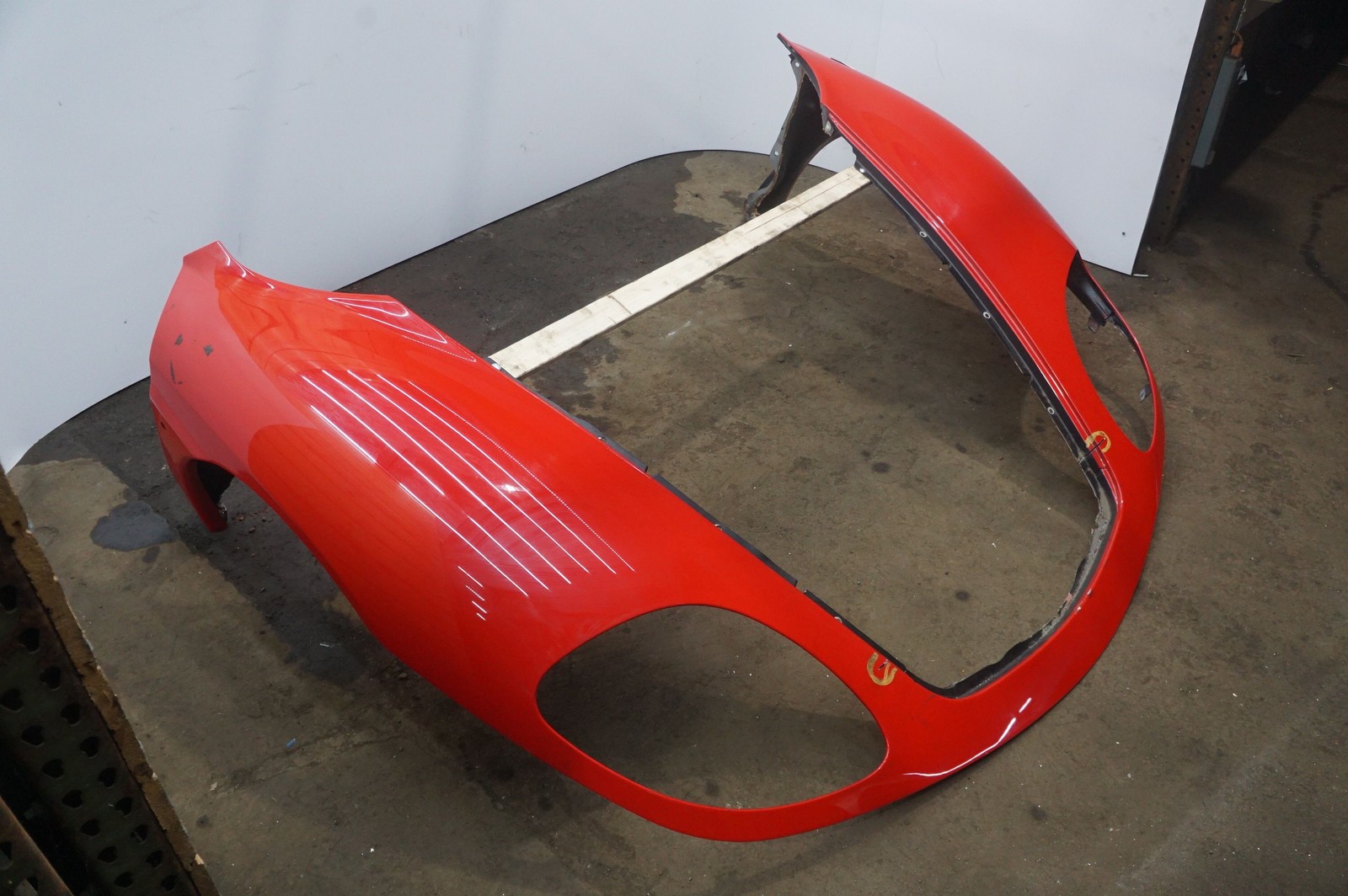 Front Fender Cone Clip Wing Panel Shell 65392611 Ferrari 360 Modena 2001 *Note*