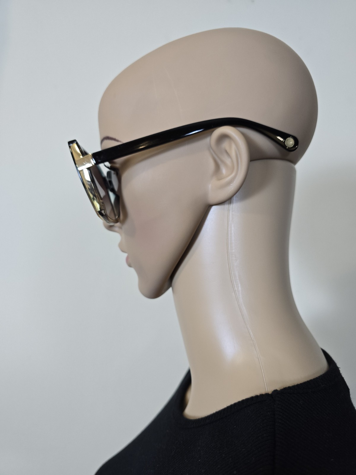 BCBGeneration  Brown Gold Gradient Sunglasses blk… - image 13