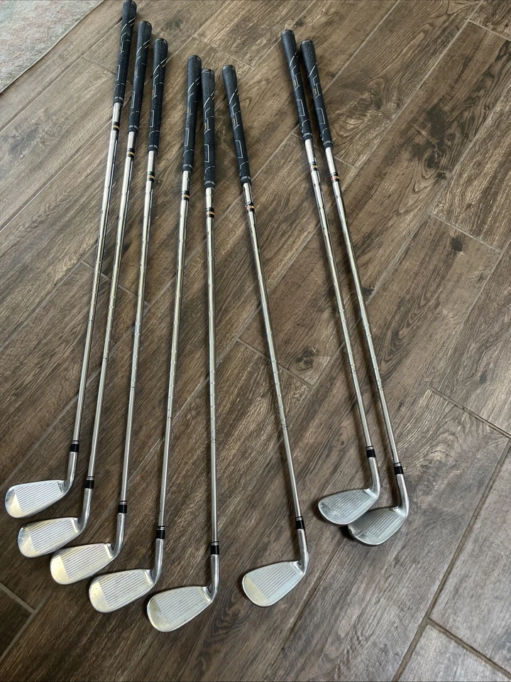 Set of 8 Taylormade R7 Iron 4-9 PW + AW T-Step 90 S-Flex Steel Shafts RH - Image 2 of 4