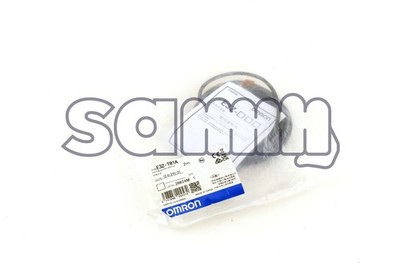 OMRON E3Z-T81A2M PHOTOELECTRIC SENSOR New