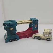 VTG 1986 Hasbro Transformers Ultra Magnus Robot Toy Tru