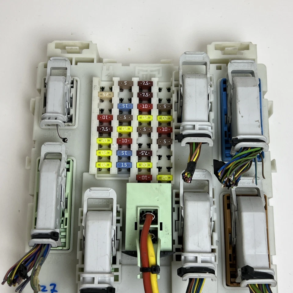 2014 FORD TRANSIT BODY CONTROL MODULE FUSE BOX DV6T-14A073-VL OEM — 第 4/4 张图片