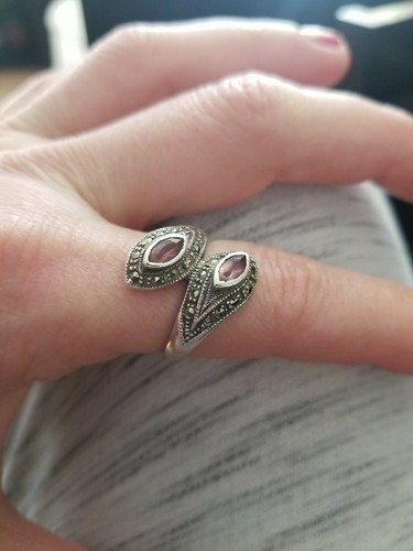 Sterling Silver Amethyst Marcasite Wrap Around Band Ring 925 Sz: 8.5 - Picture 2 of 5