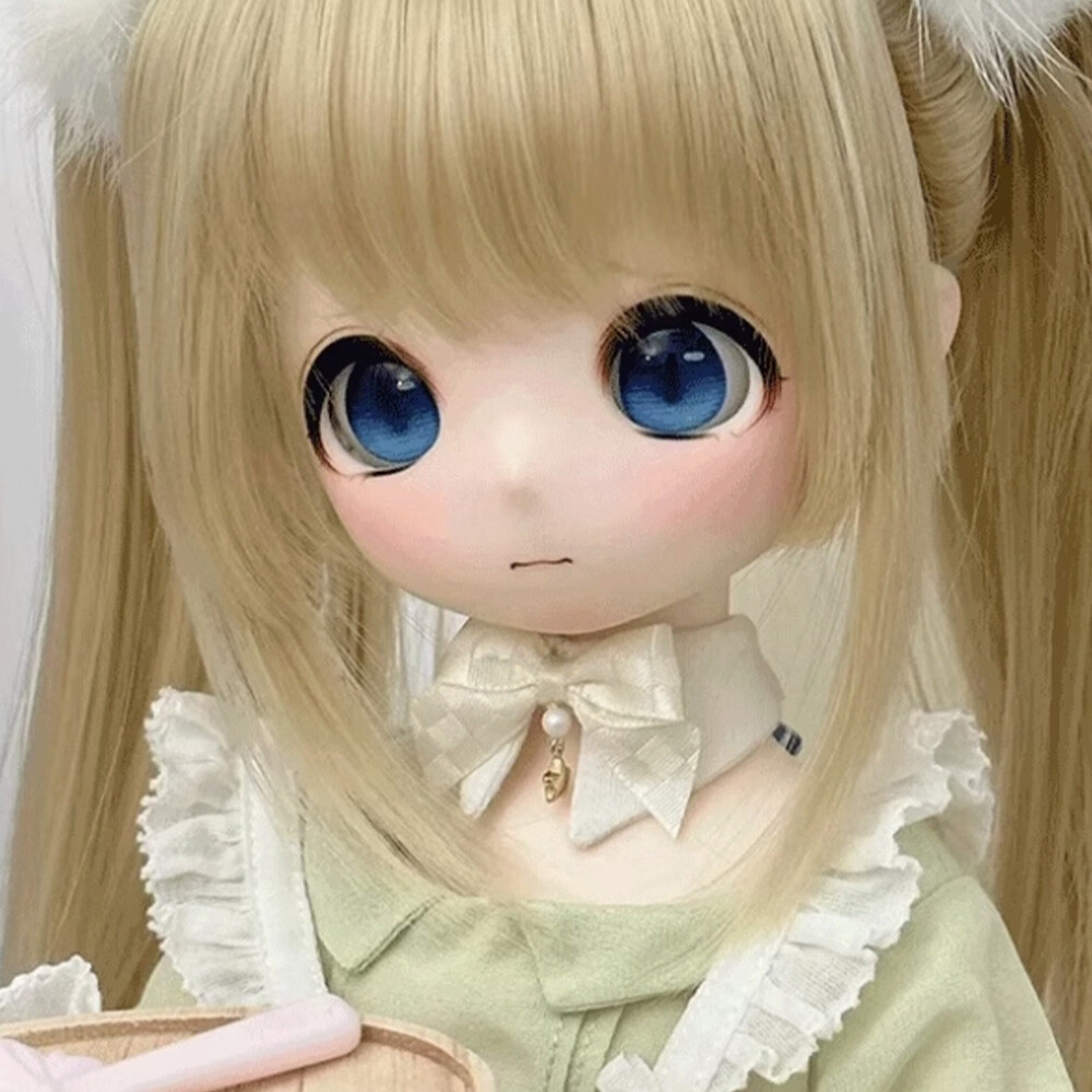 BJD Doll 1/6 Lovely Girl Resin Joints Bare Doll W/Cartoon Eyes Face Makeup  Gift