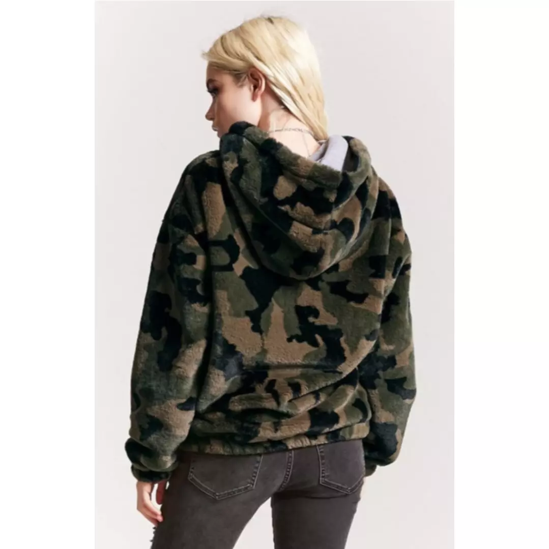 Forever 21 camo hoodie sale
