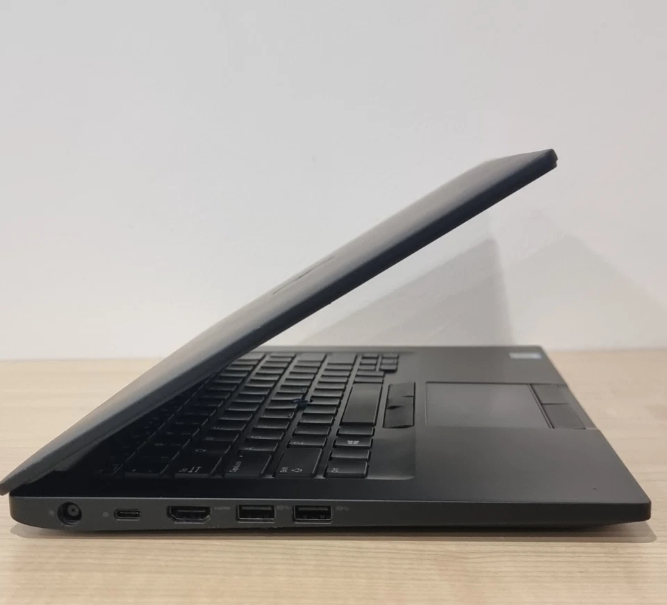 Refurbished Dell Latitude E7490 | i5 - 7th Gen | 16GB RAM | 512GB SSD | Win 10 - Image 4 of 4