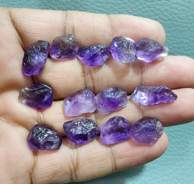 13 Stück Natürlicher Lila Amethyst Rau Kristall Roh Größe 12-16 MM Schmuck St...