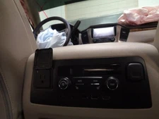 Temperature Control Rear Console Mounted Fits 15-19 SUBURBAN 1500 1842611