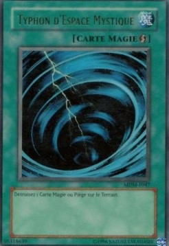 YuGiOh Mystical Space Typhoon MDM-FR047 Ultra Rare Französisch Played unl.