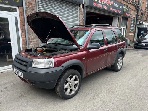 Landrover Freelander 2.0 Diesel - Picture 1 of 6