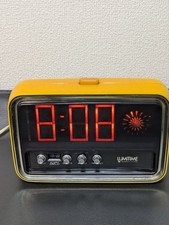 LUMITIME KT-10A gelber digitaler Wecker funktioniert getestet Vintage...