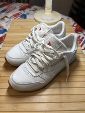 Reebok Classic Leather White Gum Womens size 9 Athletic Sneakers