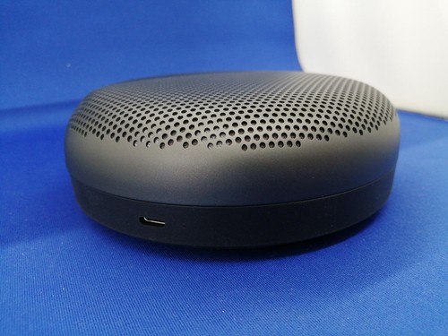 Bang & Olufsen Beosound A1 2nd Gen Bluetooth Speaker Good Condition Used - Picture 5 of 8