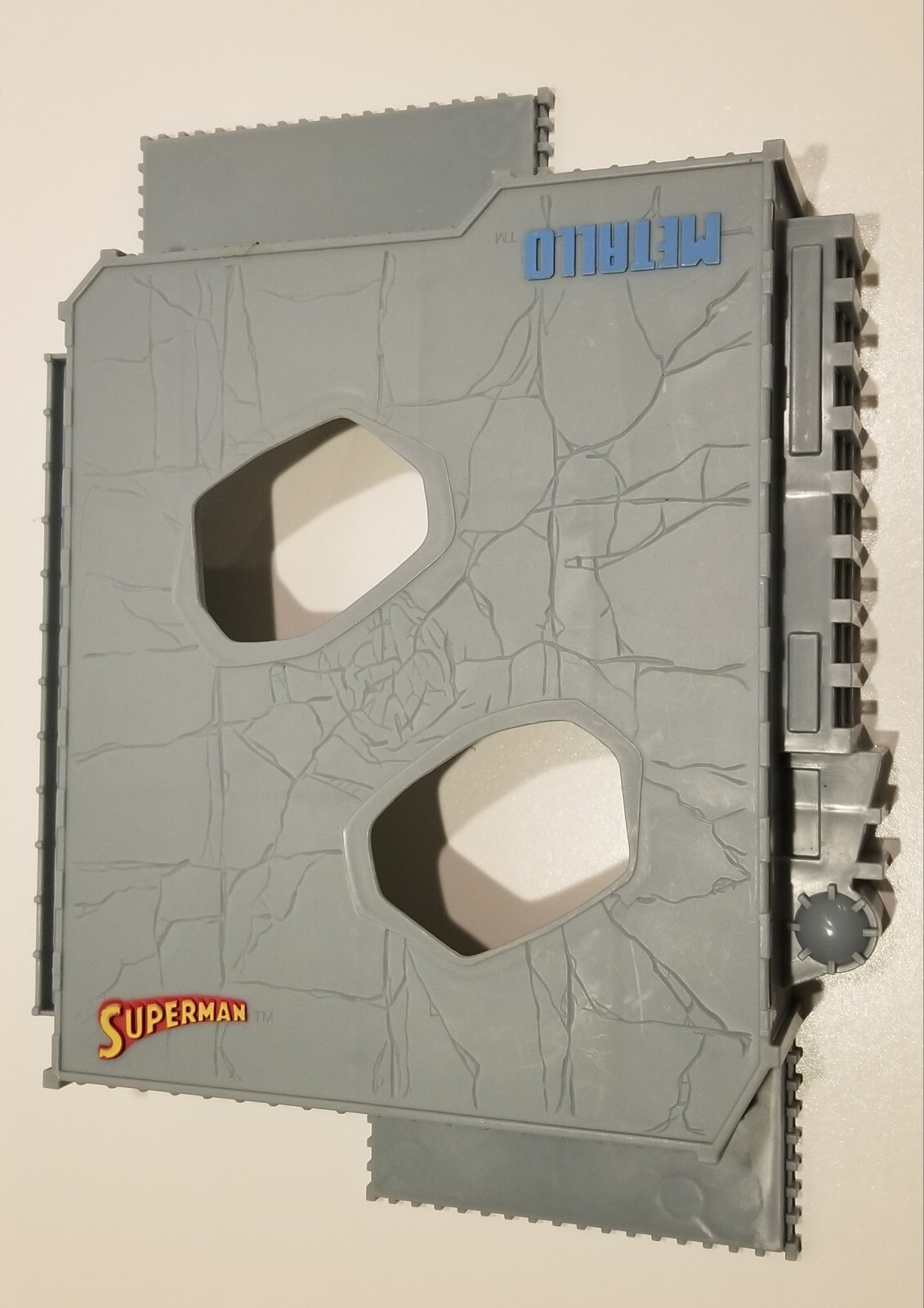 SAOLA Solo base da DC Superman vs Metallo Rock 'Em Sock 'Em gioco robot Mattel