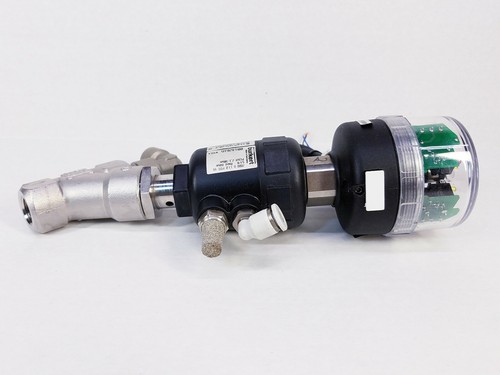 Burkert Type 8803-YA w/ Type 1062 Switch & Type 2000 2/2-way Angle Valve On/Off - Picture 8 of 10
