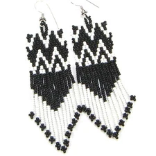 NEW HANDCRAFTED BLACK WHITE NATIVE STYLE INSPIRED FASHION HOOK EARRINGS E19/21