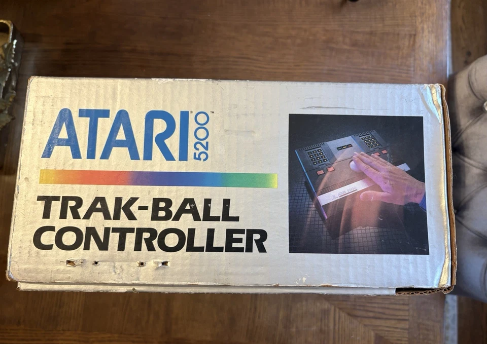 Controlador Trak-Ball Atari 5200 en caja funciona perfectamente. Ver Pix!!! Foto 4 de 4