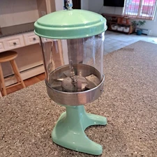 Vintage Hamilton Beach 20D Porcelain No.20 Malt Dispenser "Arnold"Jadeite Green 