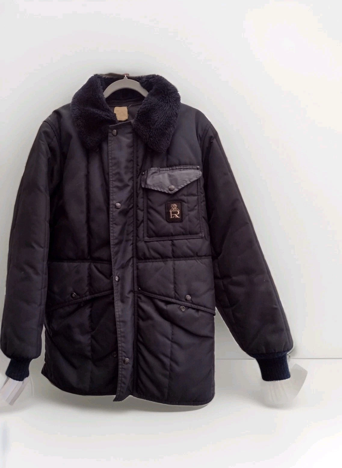 RefrigiWear Insulated Jacket Black Winter Coat Detachable Hood Mens Size Small