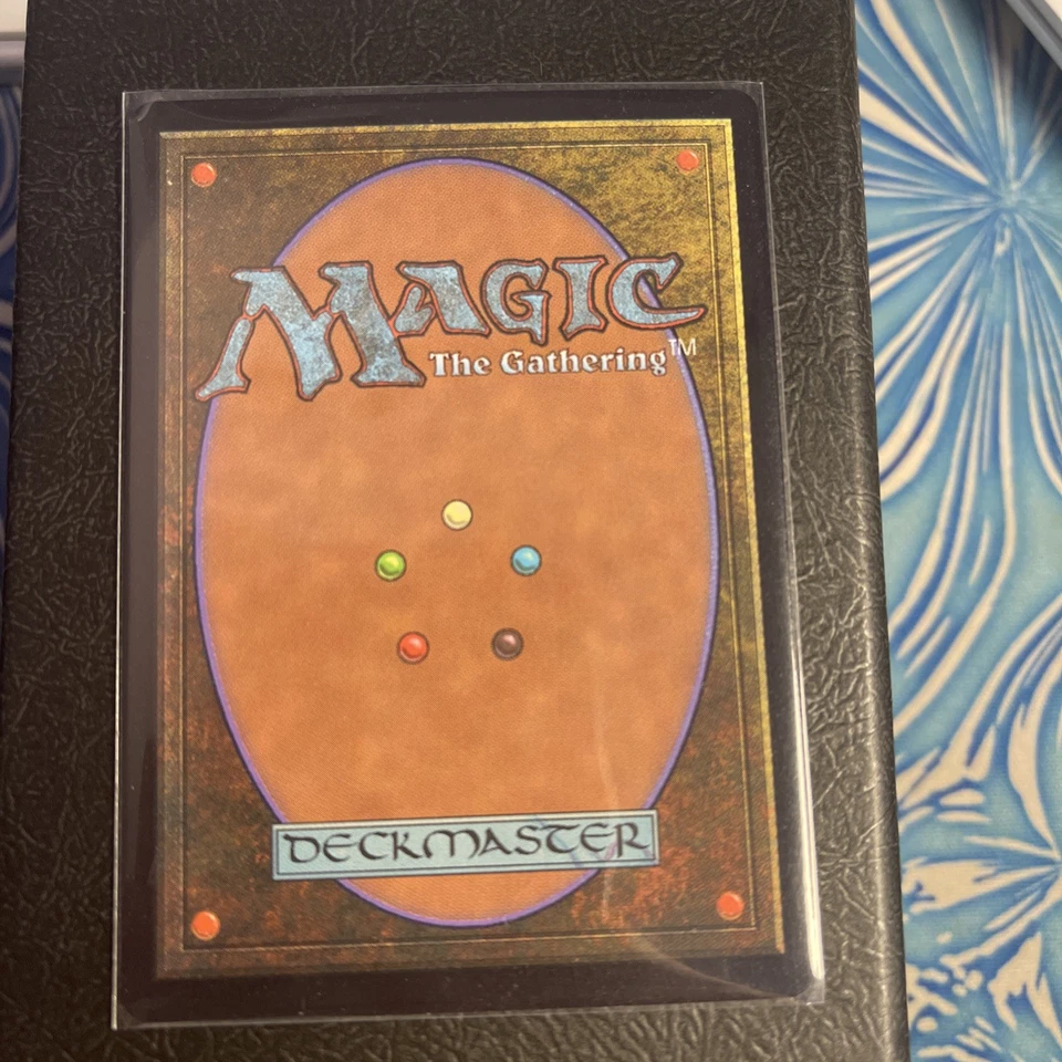 MTG FOIL Phyrexian Altar Secret Lair Countdown Kit An Encyclopedia of Magic - Image 2 of 2