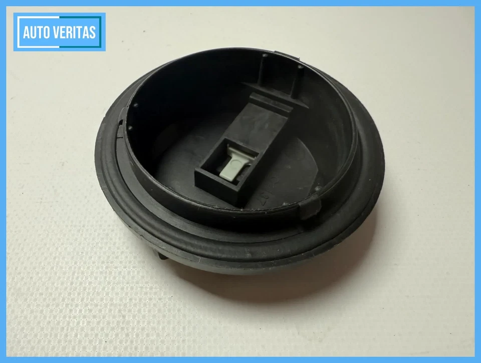 Original Alfa Romeo 156 Fiat cap lid headlight light C1137 - Image 4 of 4