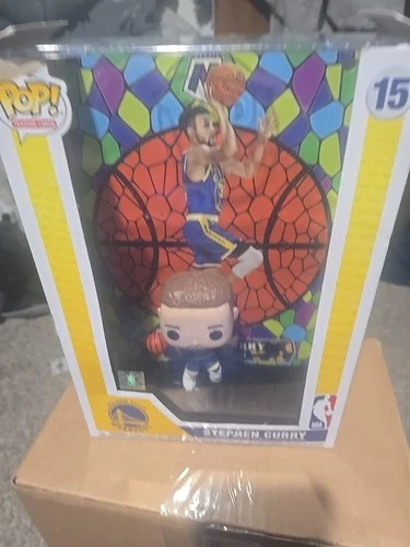 FUNKO POP! NBA MOSAIC TRADING CARD GOLDEN STATE WARRIORS STEPHEN CURRY IN STOCk