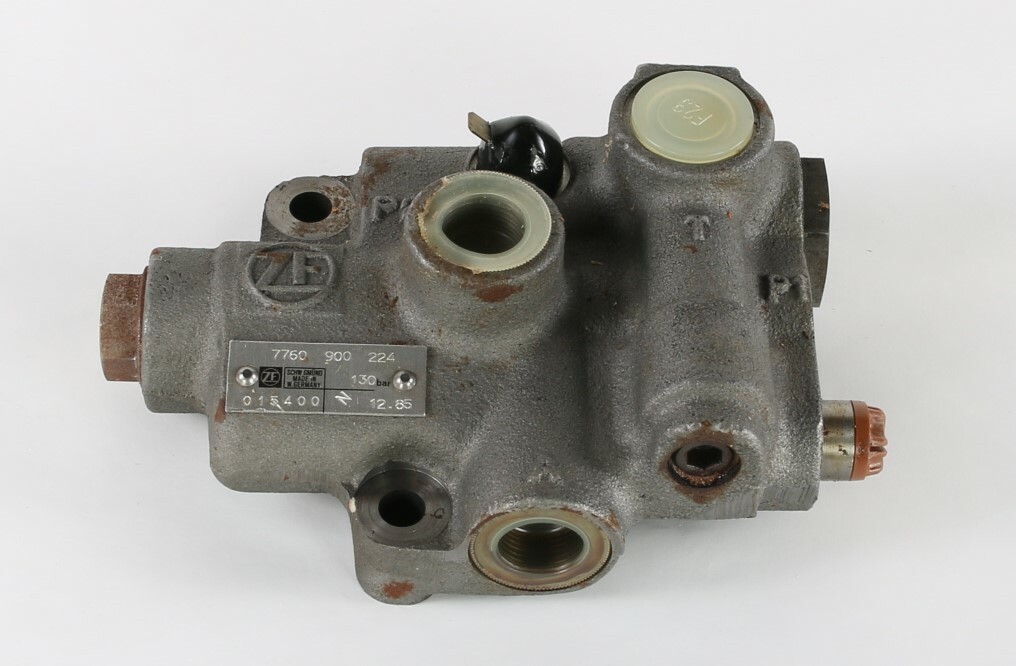 New 7760-900-224 ZF Valve 130 bar | eBay