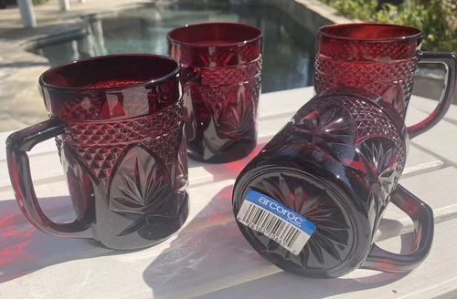 Set Of Four  Vintage Arcoroc France Ruby Red Glass Coffee Mugs NWT