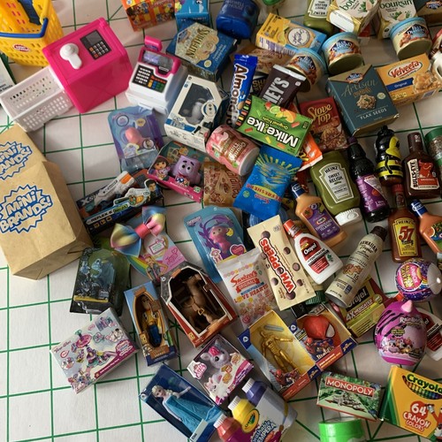 Zuru Mini Brands Lot Food Cleaning Toys Shopping Cart Shelves 120+ Items BC - Picture 5 of 17
