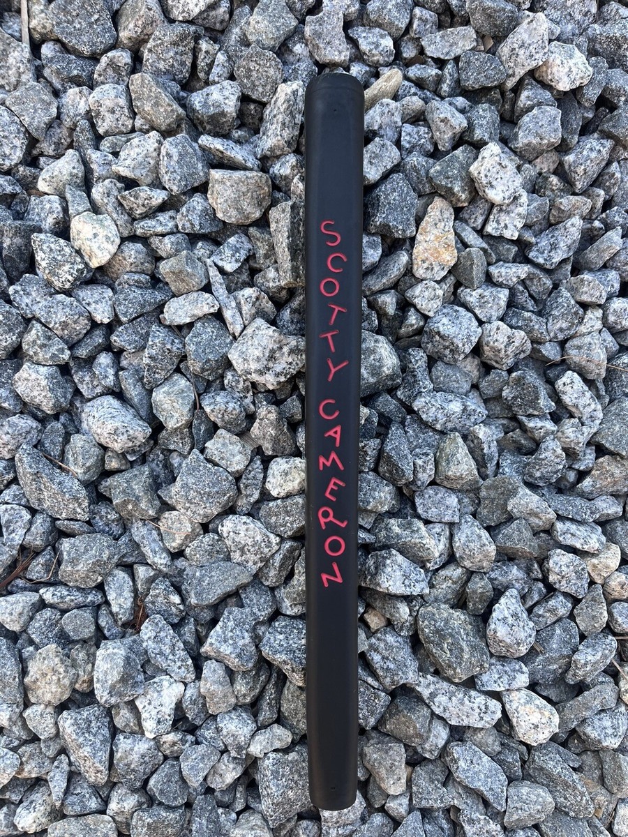 Scotty Cameron Titleist Black Pistolini Grip with Red